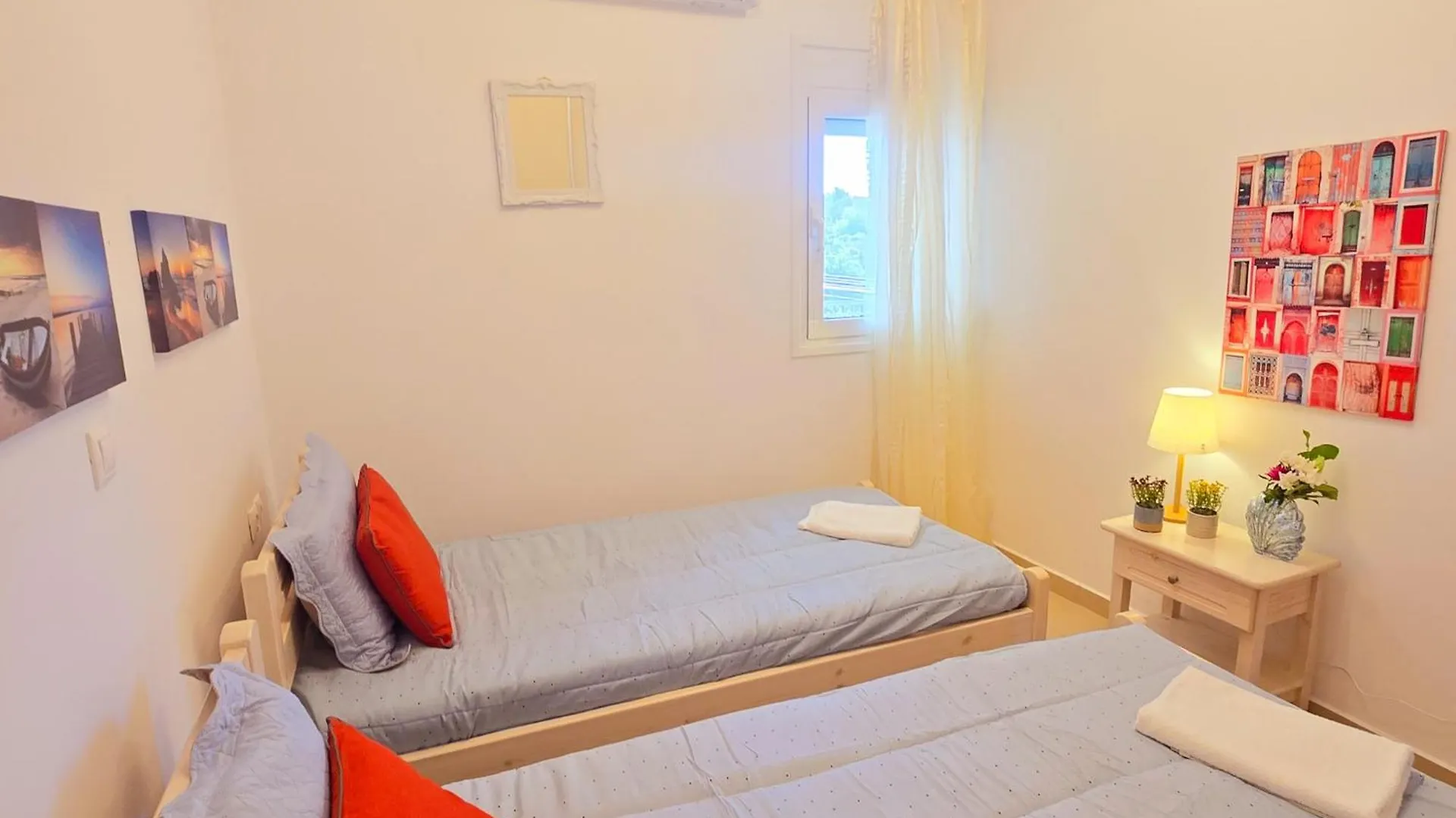 Lakithra Apartments